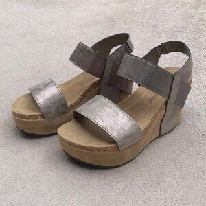 Pierre Dumas Hester 1 Platform Wedge Open Toe Sandals Sz8
